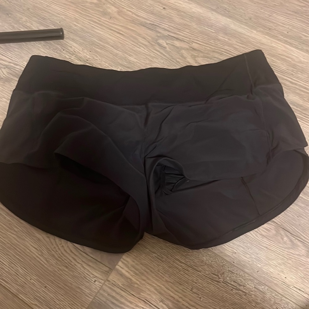 Lululemon black speed ups 2.5